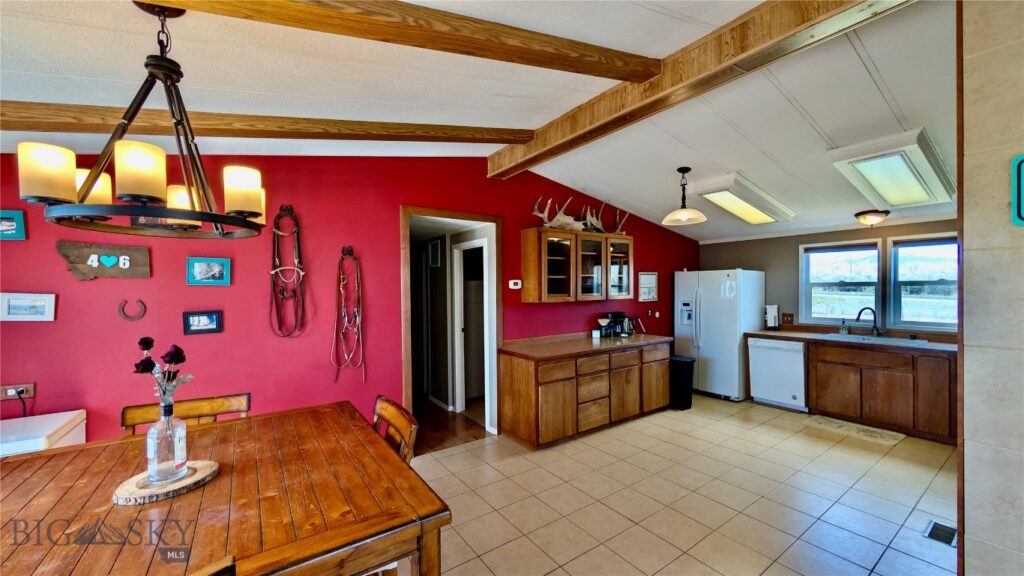 175 Sandy Lane, Dillon MT 59725