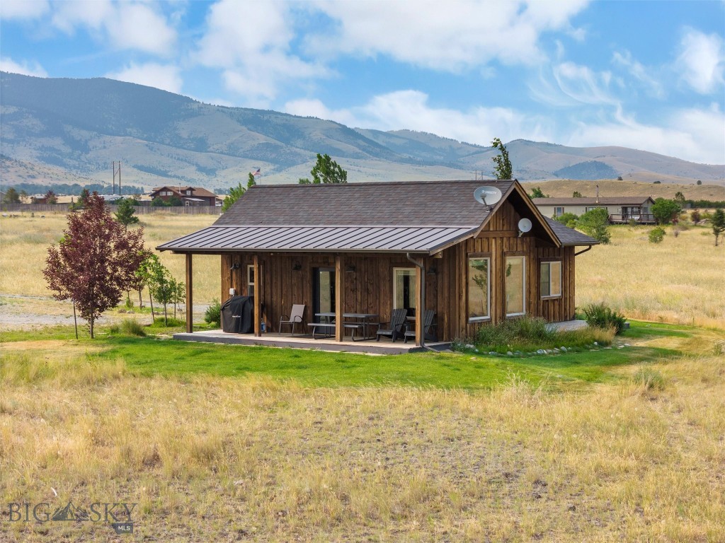 18 Cielo Grande Drive, Livingston MT 59047