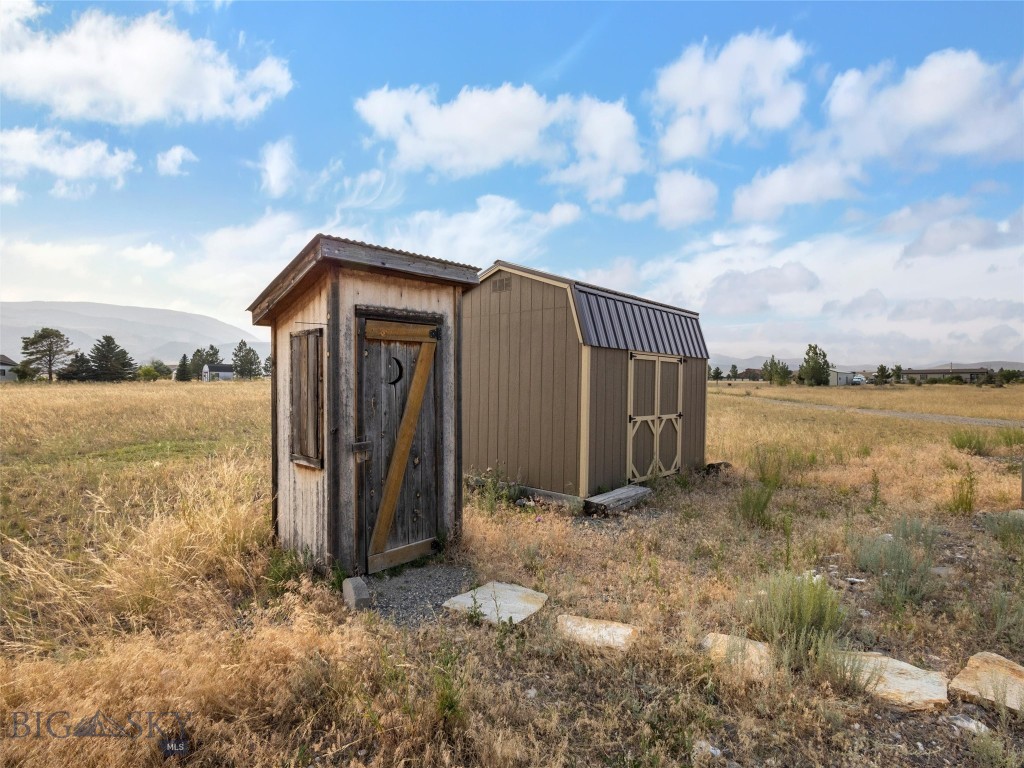 18 Cielo Grande Drive, Livingston MT 59047