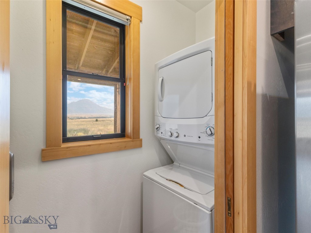 18 Cielo Grande Drive, Livingston MT 59047