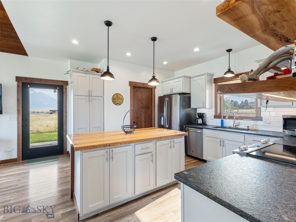 18 Cielo Grande Drive, Livingston MT 59047