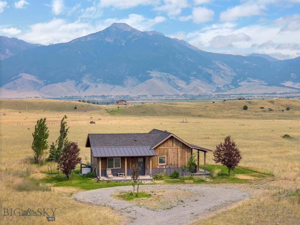 18 Cielo Grande Drive, Livingston MT 59047