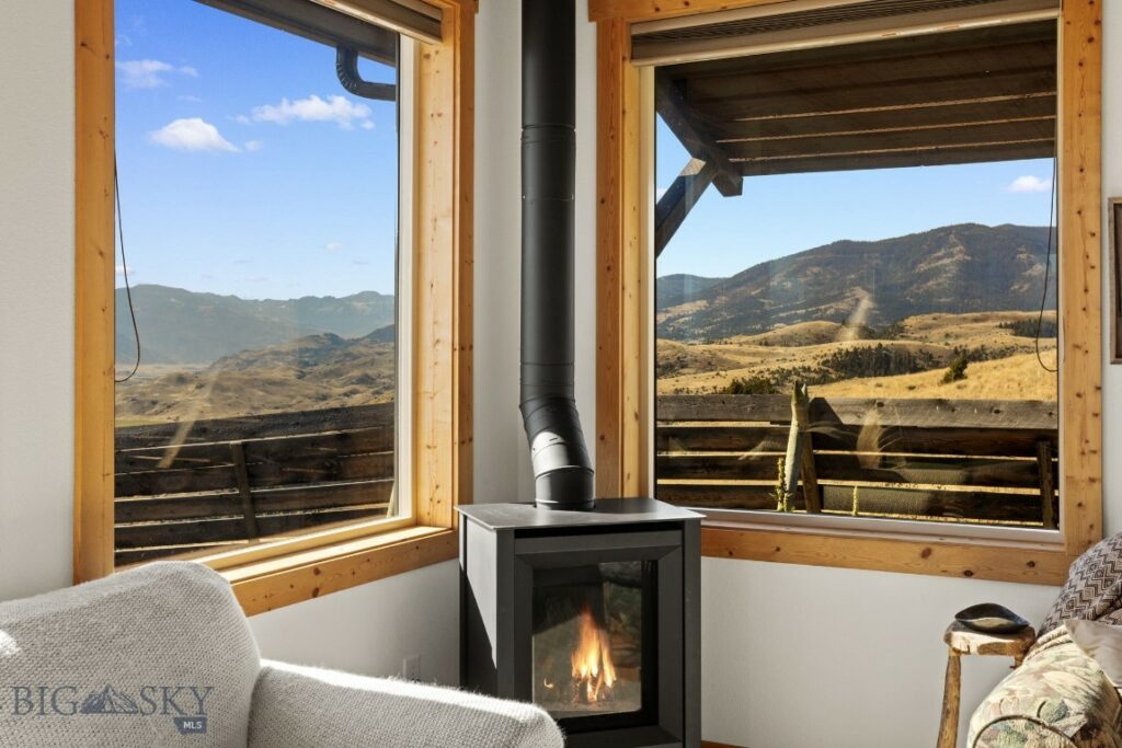 18 Libra Drive, Emigrant MT 59027