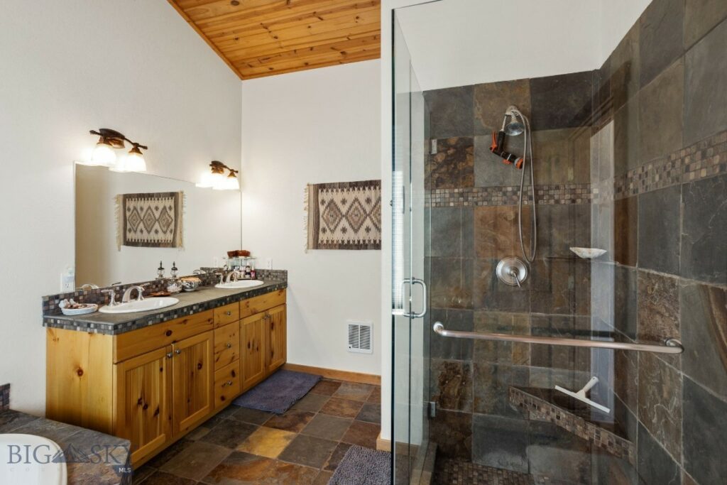 18 Libra Drive, Emigrant MT 59027