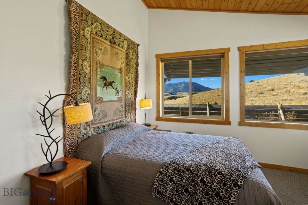 18 Libra Drive, Emigrant MT 59027