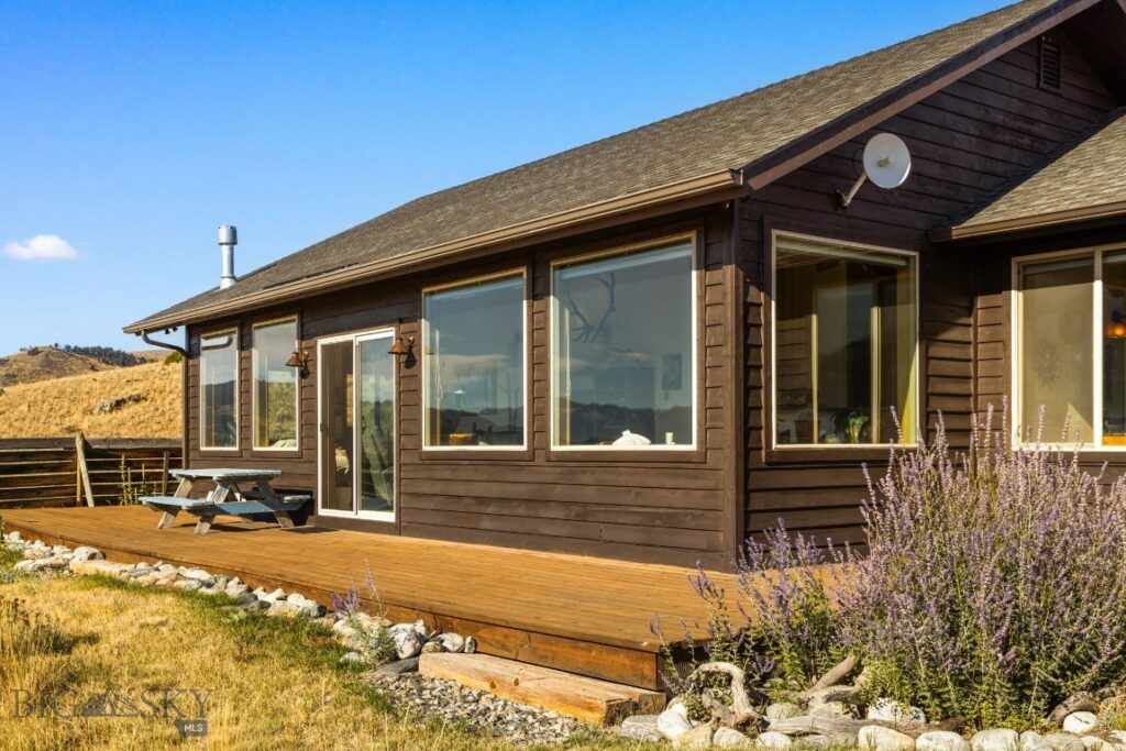 18 Libra Drive, Emigrant MT 59027