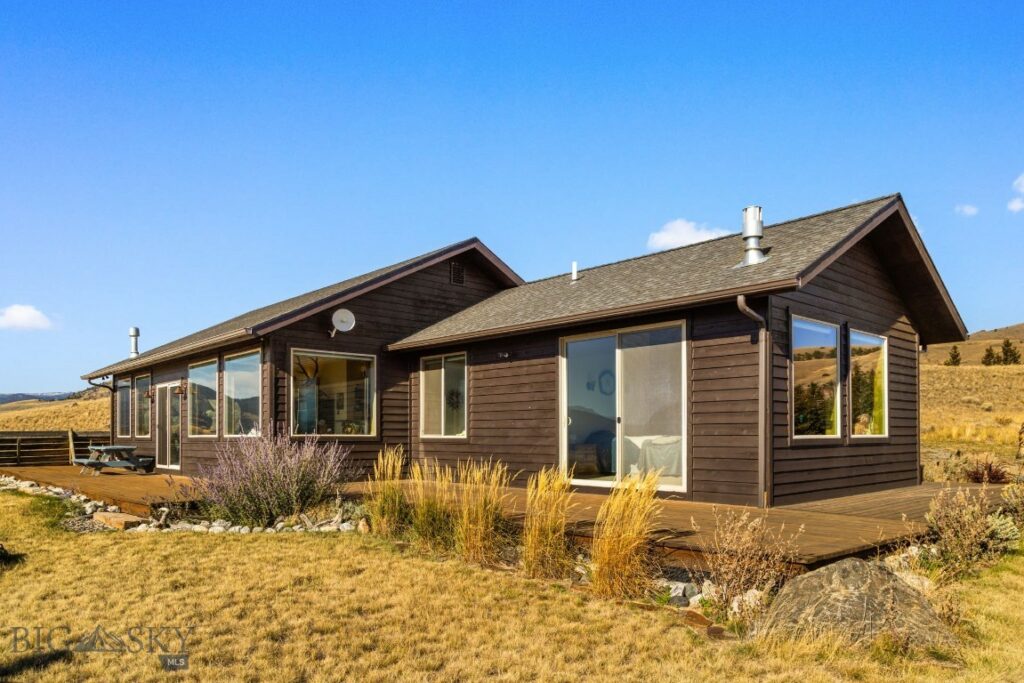 18 Libra Drive, Emigrant MT 59027