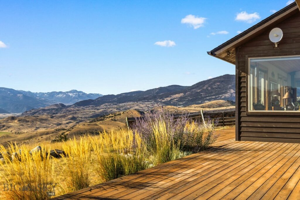 18 Libra Drive, Emigrant MT 59027