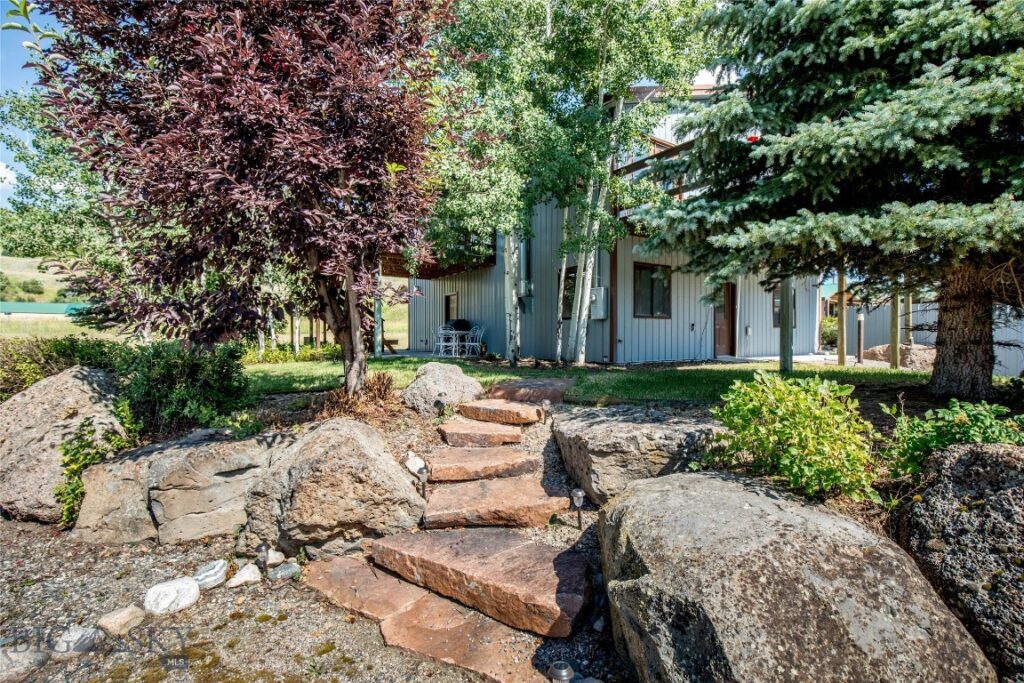 18 Sturdy Lane, Cameron MT 59720