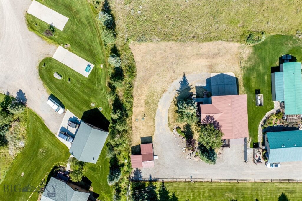 18 Sturdy Lane, Cameron MT 59720