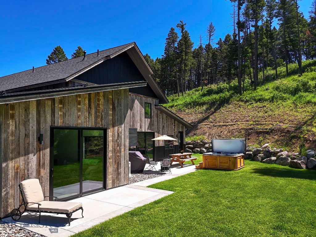 182 Elk Ridge Road, Livingston MT 59047