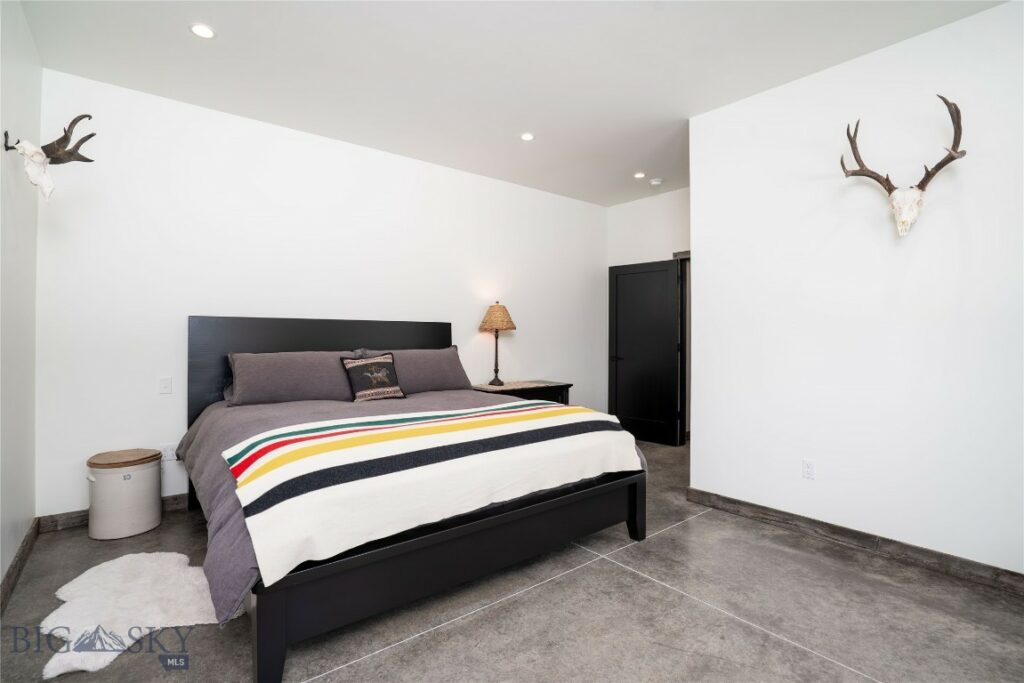 182 Elk Ridge Road, Livingston MT 59047