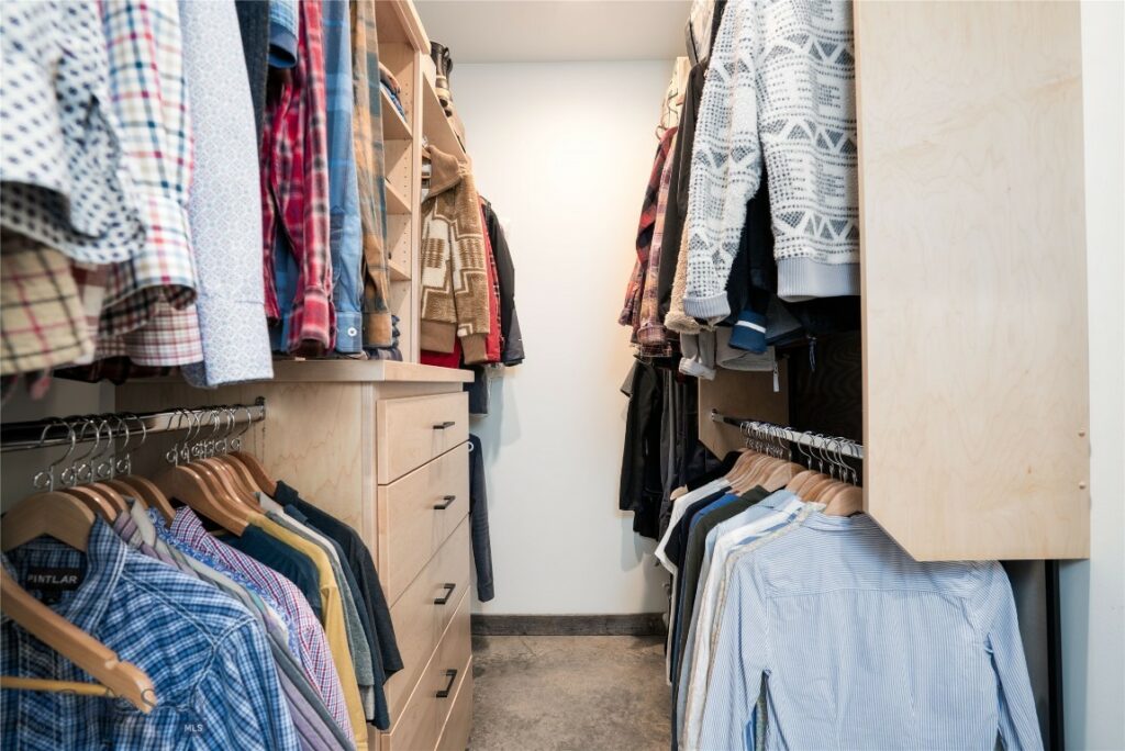 182 Elk Ridge Road, Livingston MT 59047