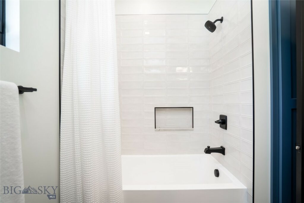 182 Elk Ridge Road, Livingston MT 59047