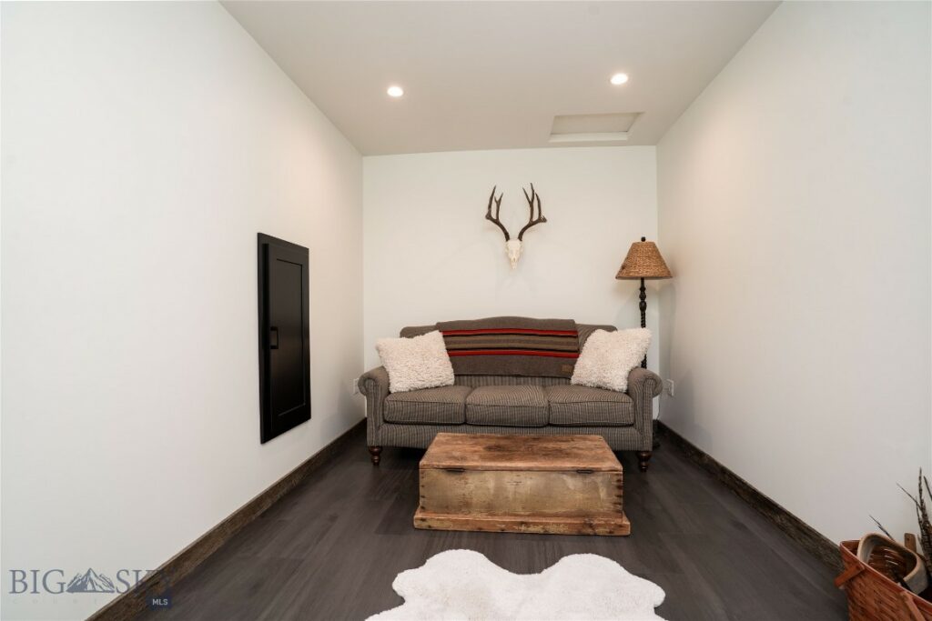 182 Elk Ridge Road, Livingston MT 59047