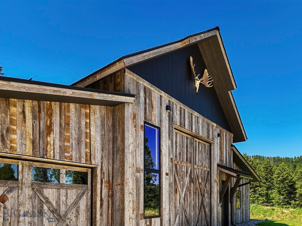 182 Elk Ridge Road, Livingston MT 59047