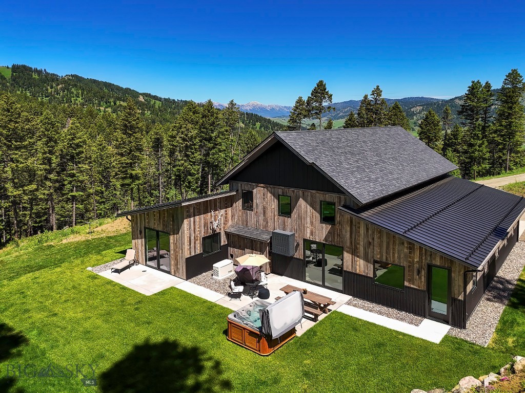 182 Elk Ridge Road, Livingston MT 59047