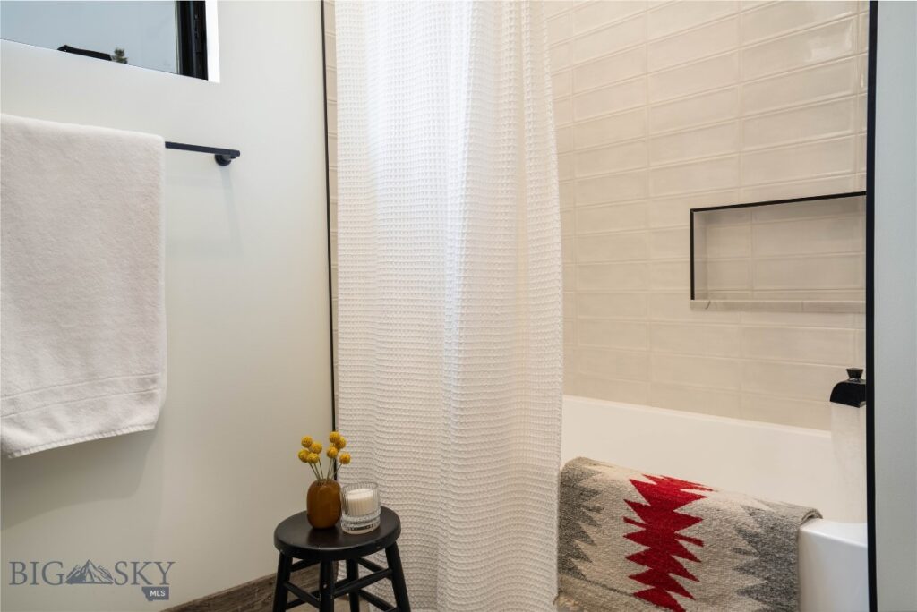 182 Elk Ridge Road, Livingston MT 59047