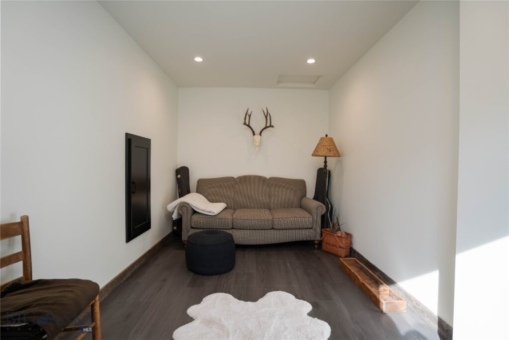 182 Elk Ridge Road, Livingston MT 59047