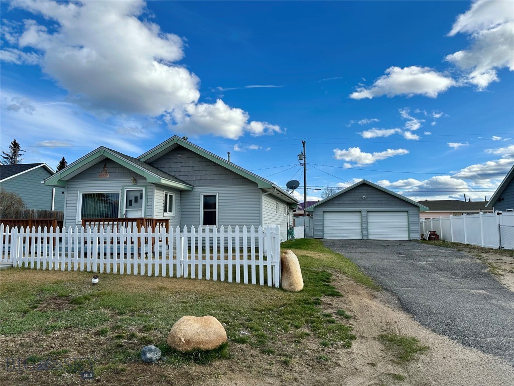 1836 Schley Avenue, Butte MT 59701