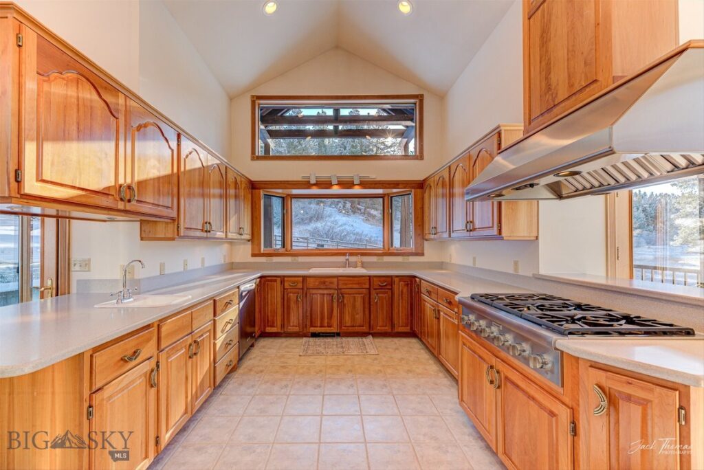 19 September Drive, Clancy MT 59634