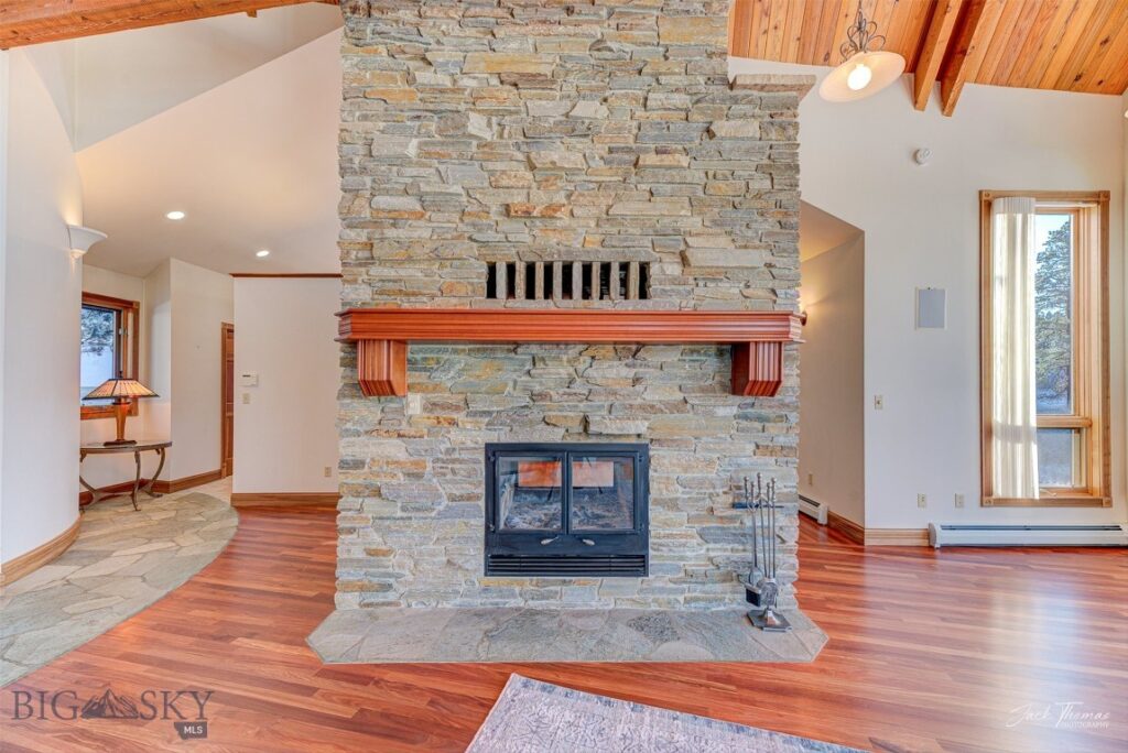 19 September Drive, Clancy MT 59634