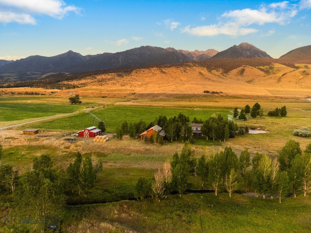 1921 E River Road, Livingston MT 59047