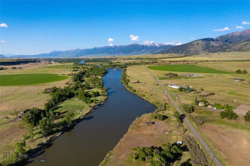 PARCEL B2E East River Road, Pray MT 59065