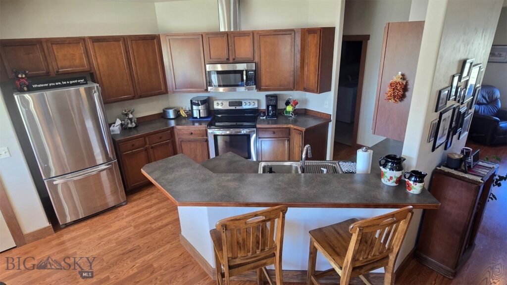 2 Hawk’s Court, Sheridan MT 59749