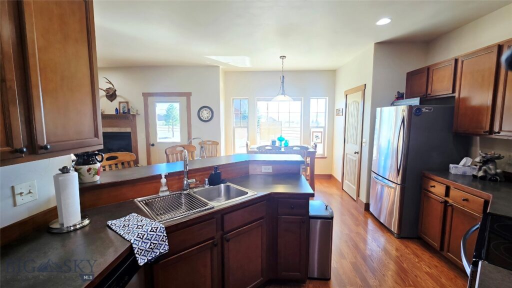 2 Hawk’s Court, Sheridan MT 59749