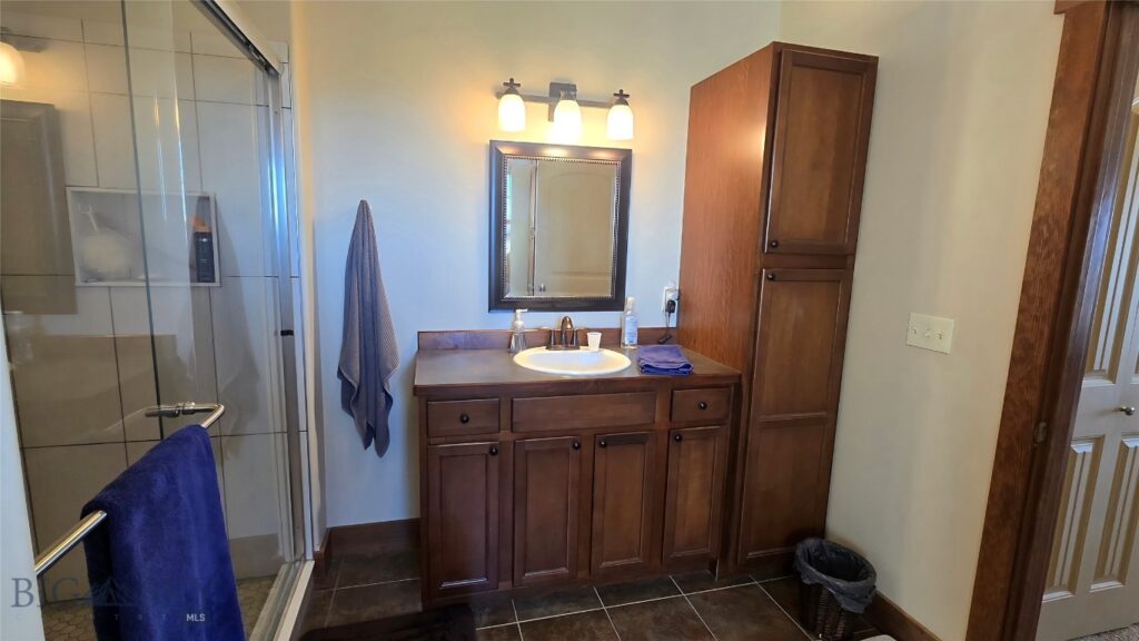 2 Hawk’s Court, Sheridan MT 59749