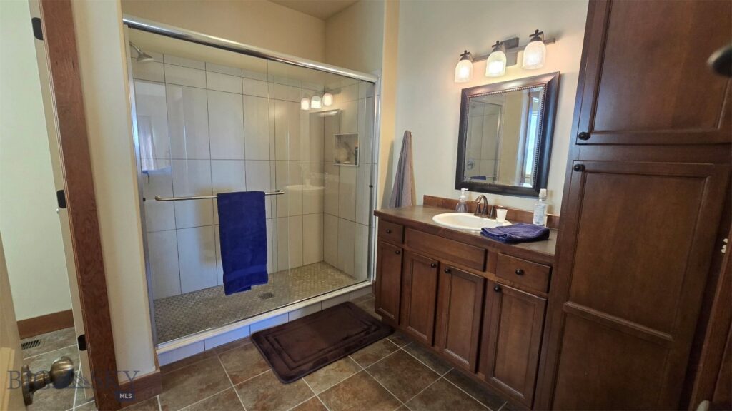 2 Hawk’s Court, Sheridan MT 59749