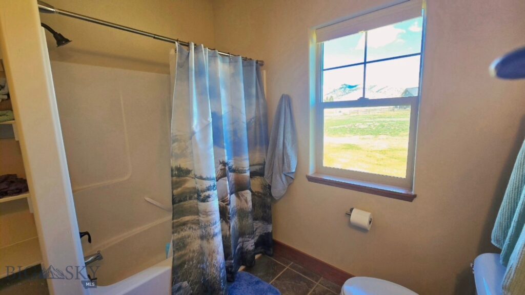 2 Hawk’s Court, Sheridan MT 59749