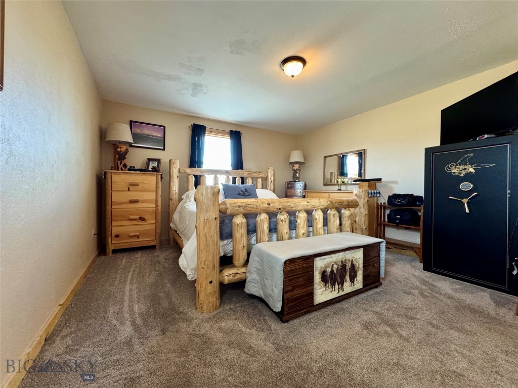 2 Cielo Grande Dr, Livingston MT 59047