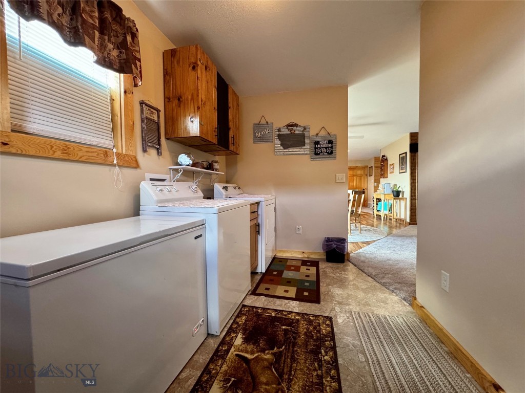 2 Cielo Grande Dr, Livingston MT 59047