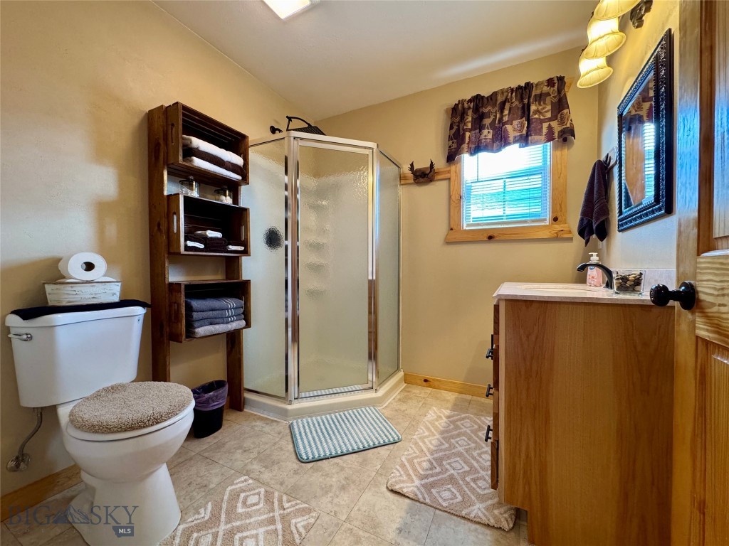 2 Cielo Grande Dr, Pray MT 59065