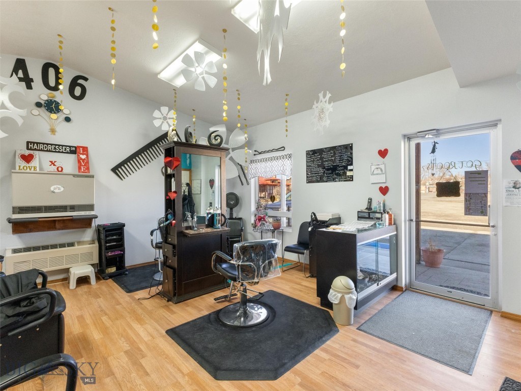 2 S Lincoln Street, Whitehall MT 59759