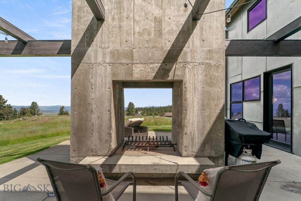 2 Finn Mountain Road, Montana City MT 59634