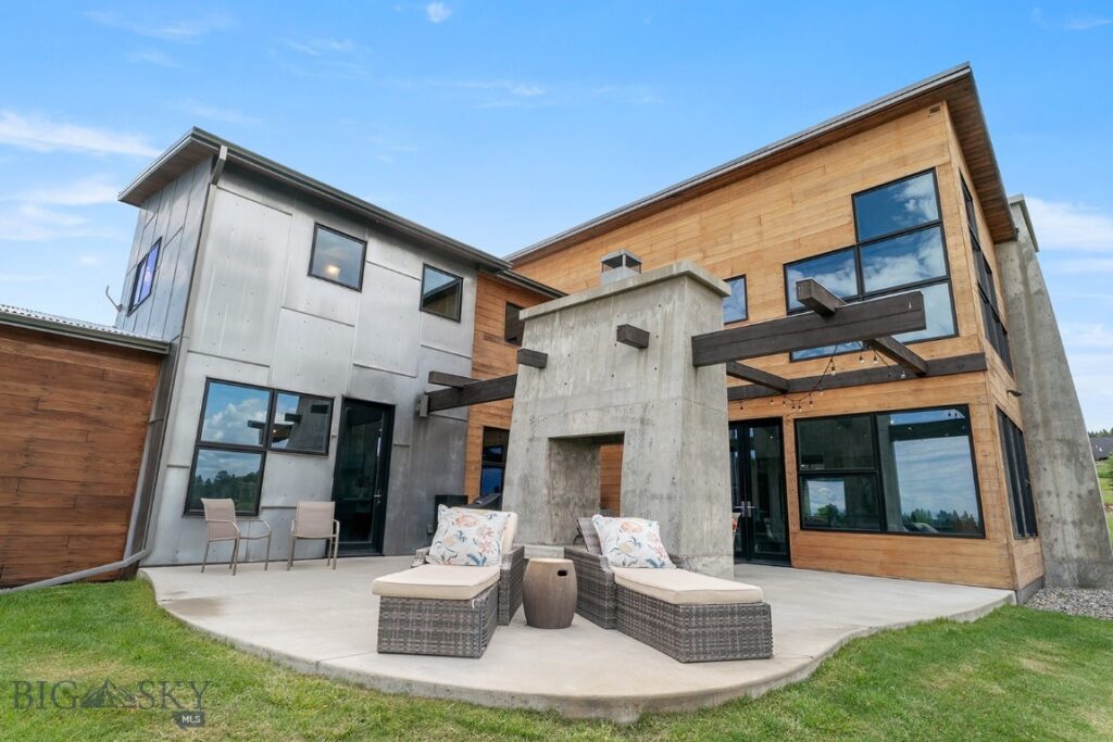 2 Finn Mountain Road, Montana City MT 59634