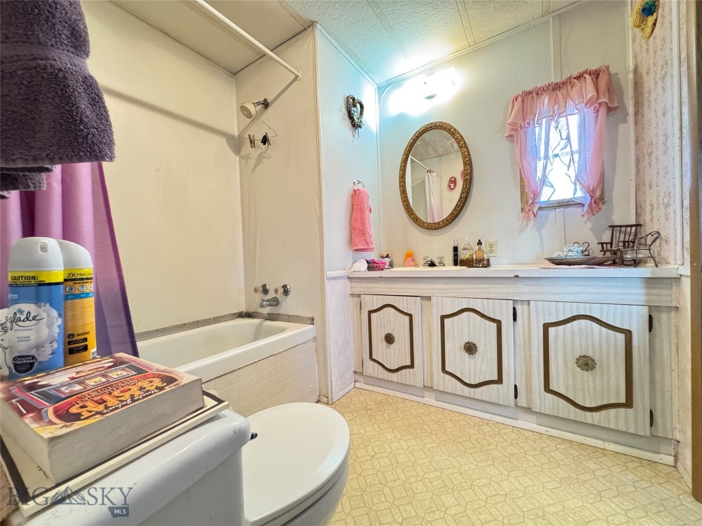 2 Elkhorn Way, Jefferson City MT 59638