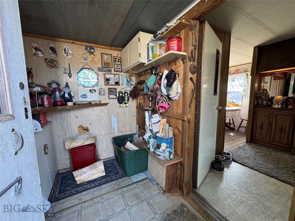 2 Elkhorn Way, Jefferson City MT 59638