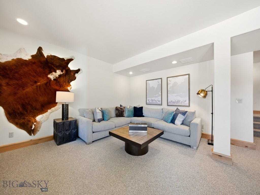 2 Rose Bud Loop, Big Sky MT 59716