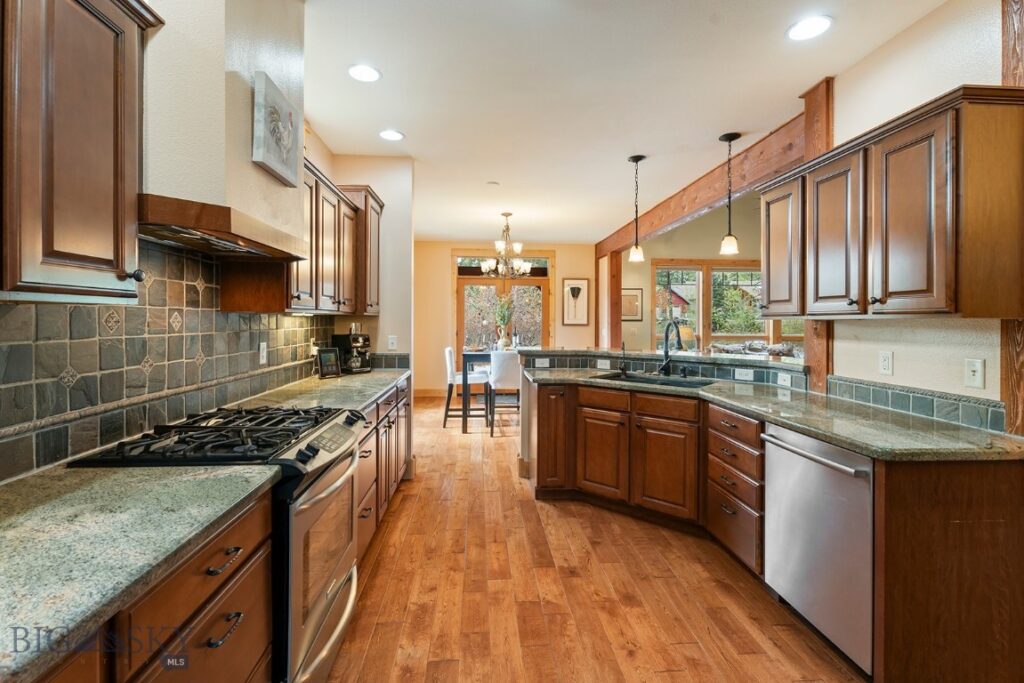 2 Grouse Court, Clancy MT 59634