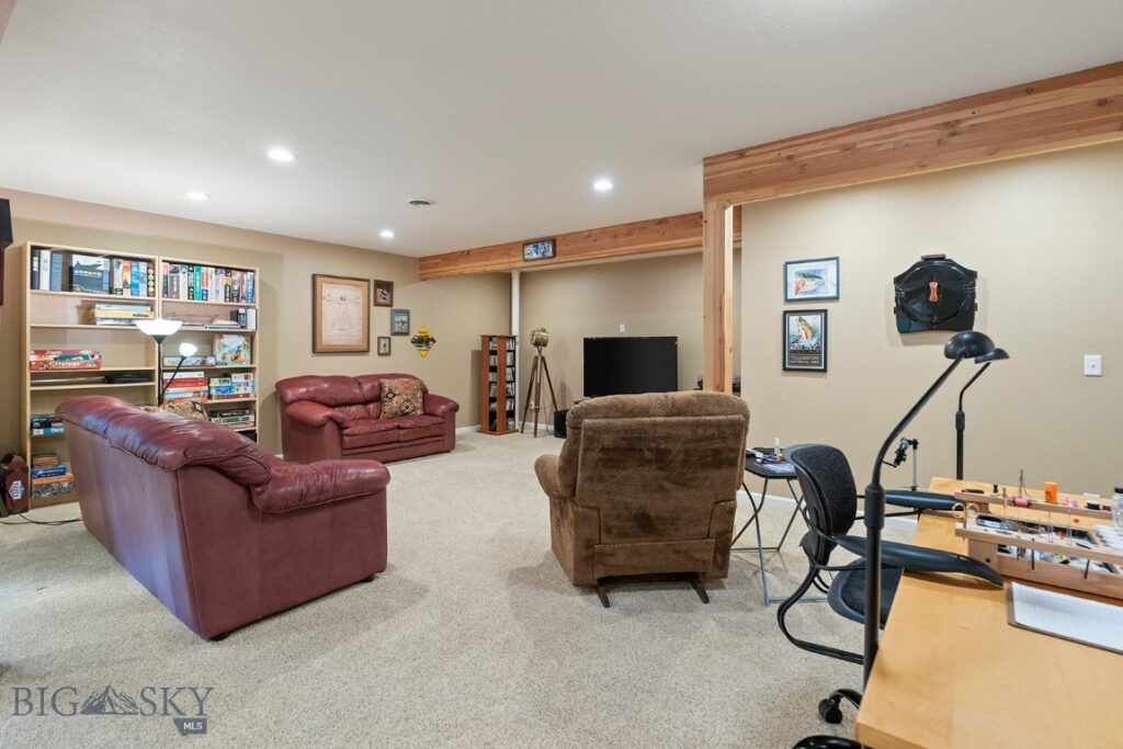 2 Grouse Court, Clancy MT 59634
