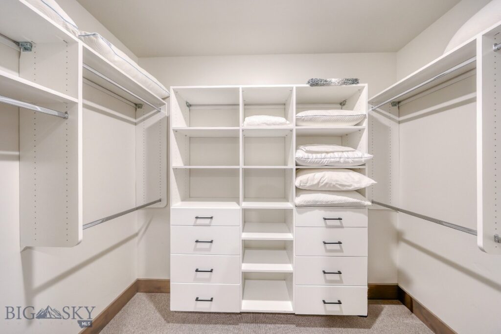 2D Summit View, Big Sky MT 59716