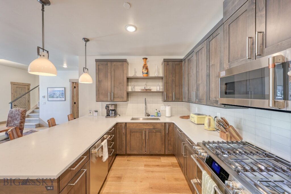 2D Summit View, Big Sky MT 59716