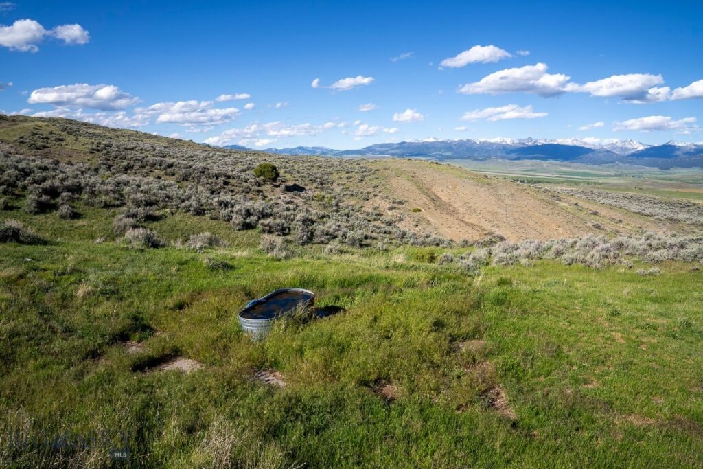 20 Shy rd, Wilsall MT 59086
