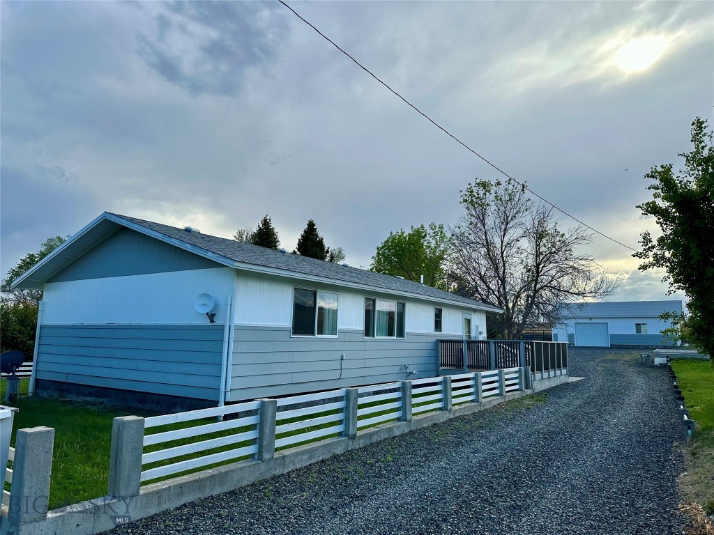 200 Burt Lane, Whitehall MT 59759
