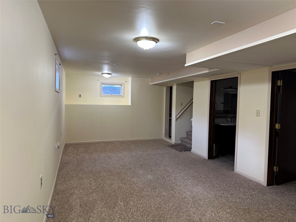 200 Burt Lane, Whitehall MT 59759