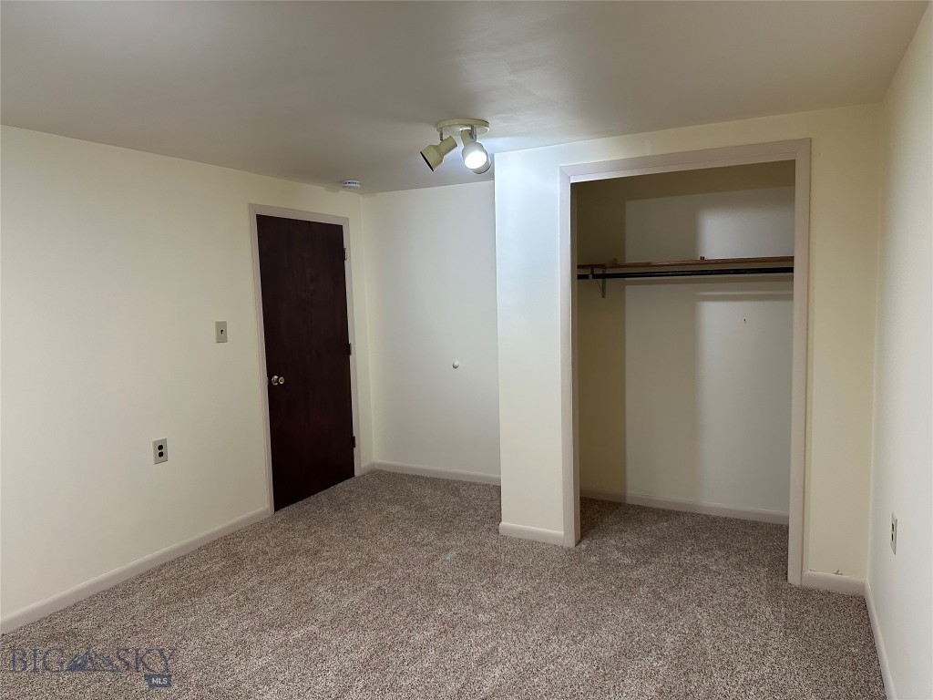 200 Burt Lane, Whitehall MT 59759